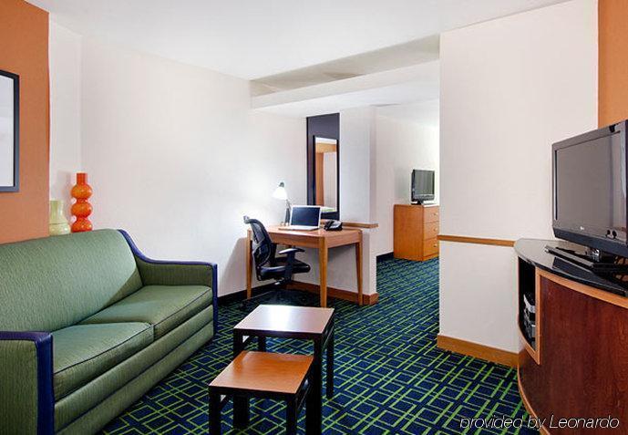 Fairfield Inn & Suites Jacksonville West/Chaffee Point Rom bilde