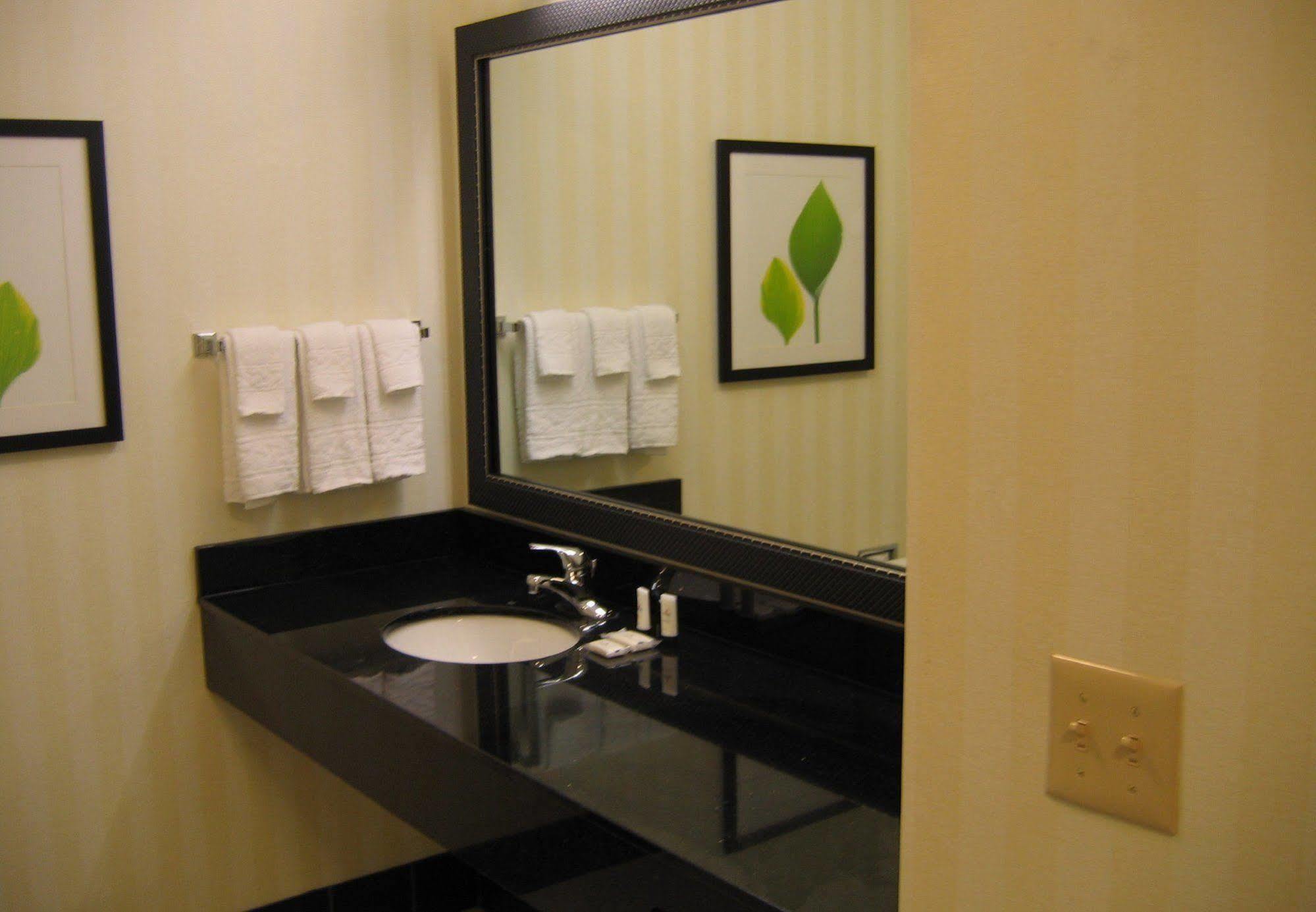 Fairfield Inn & Suites Jacksonville West/Chaffee Point Eksteriør bilde